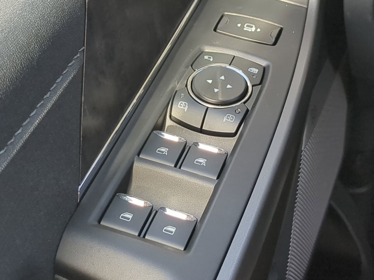 2026 Ford Super Duty F-250 SRW Lariat Appleton WI