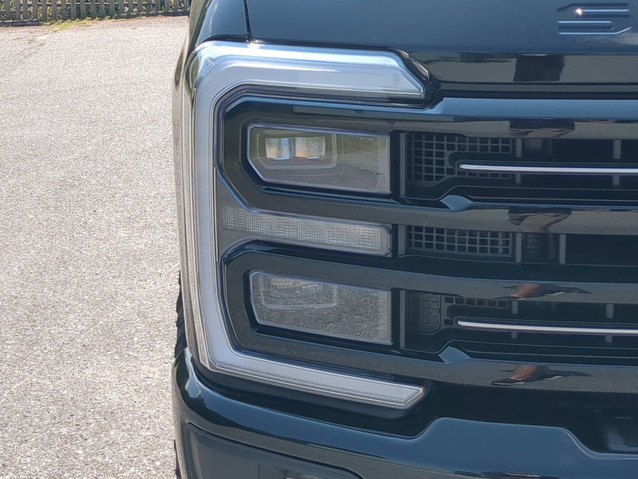 2026 Ford Super Duty F-250 SRW Platinum Tremor Appleton WI