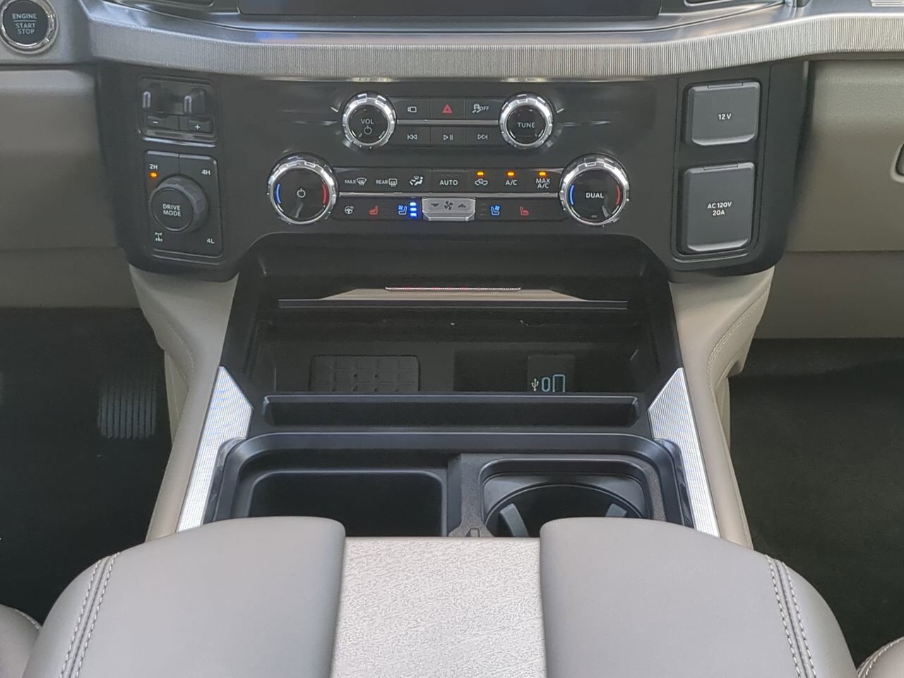 2026 Ford Super Duty F-350 SRW Platinum Plus Appleton WI