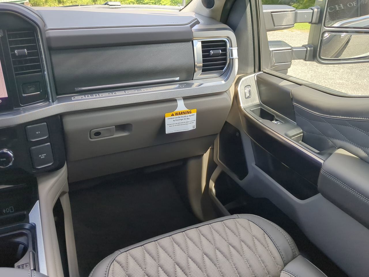 2026 Ford Super Duty F-350 SRW Platinum Plus Appleton WI