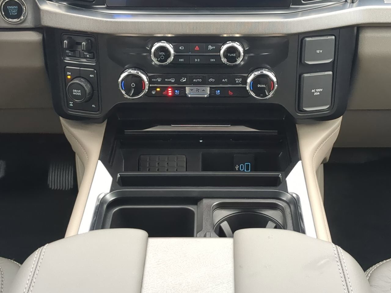 2026 Ford Super Duty F-350 SRW Platinum Plus Appleton WI