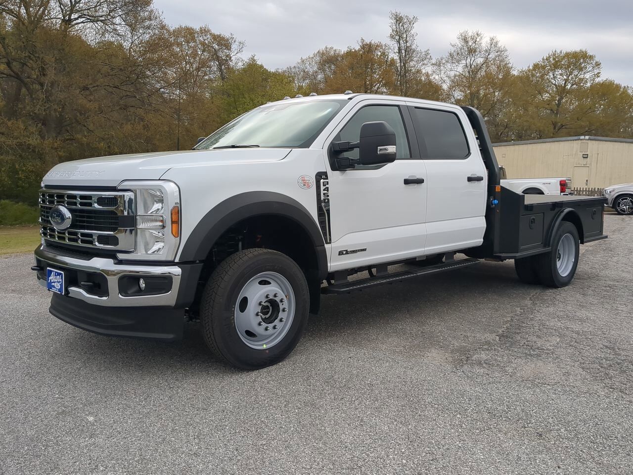 2026 Ford Super Duty F-450 DRW Flatbed Appleton WI