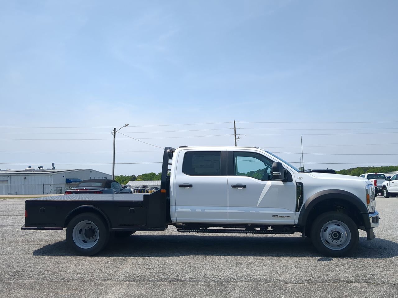 2026 Ford Super Duty F-450 DRW Flatbed Appleton WI