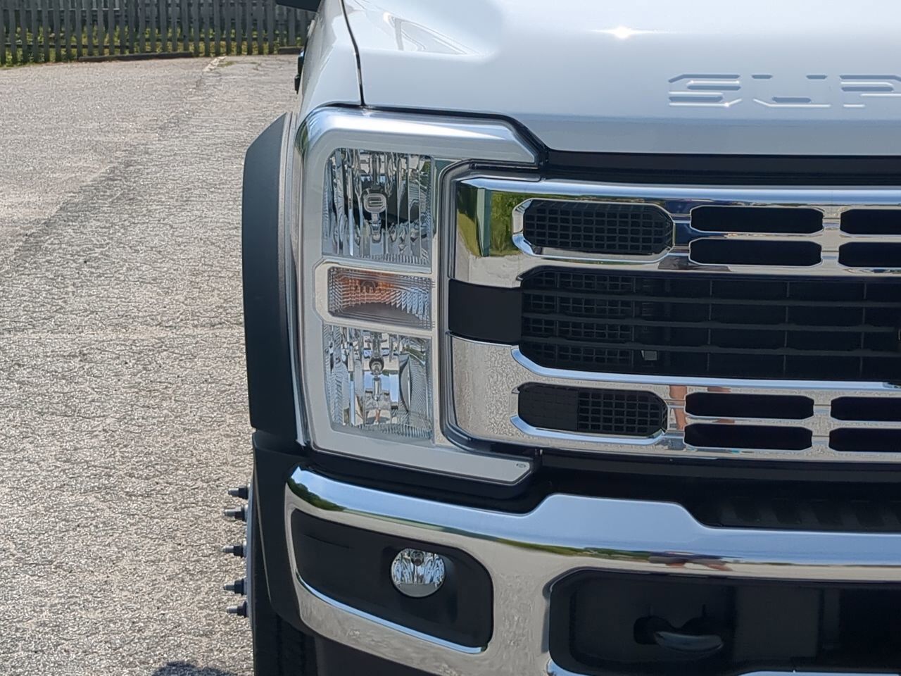 2026 Ford Super Duty F-450 DRW Flatbed Appleton WI