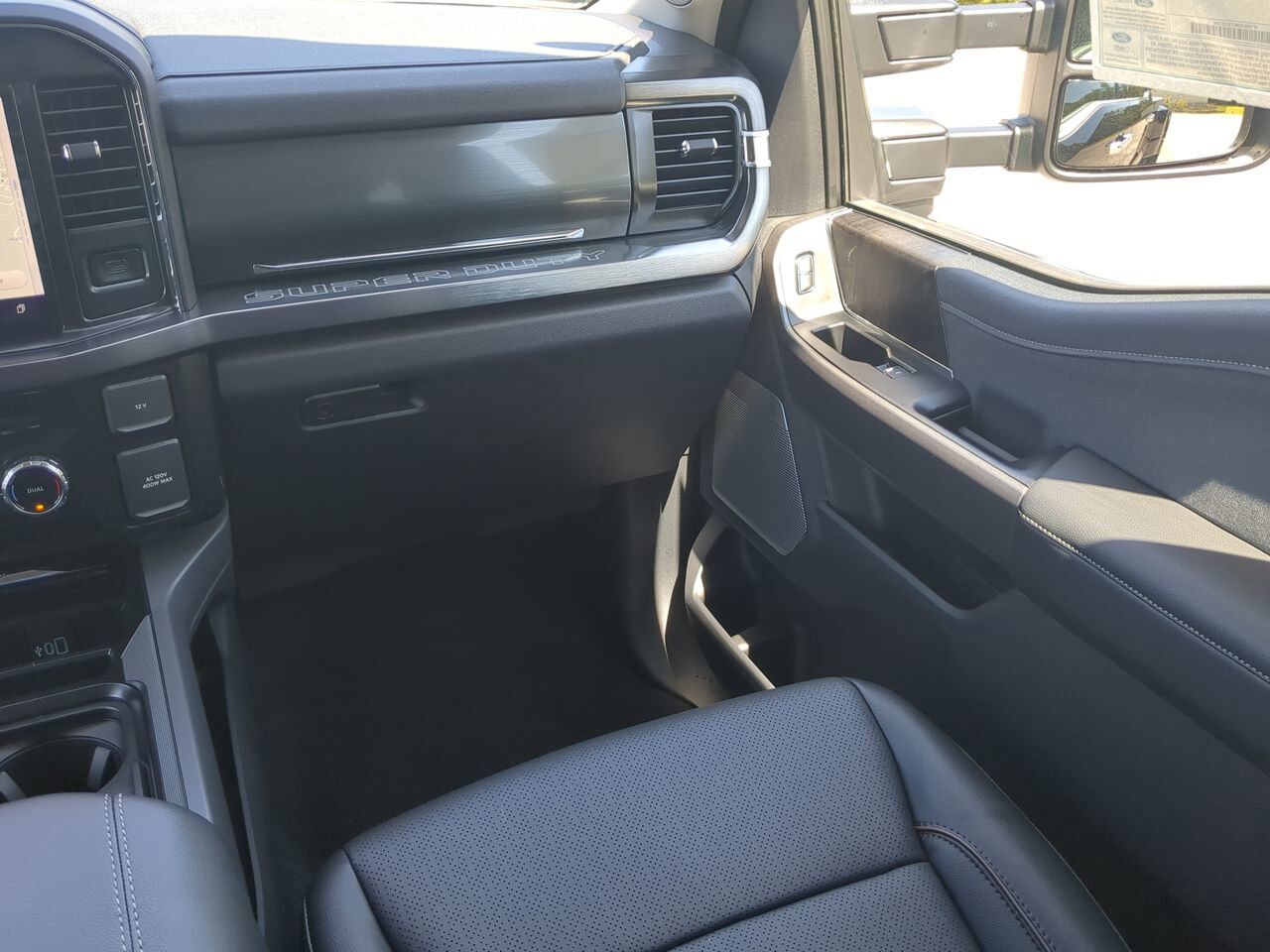 2026 Ford Super Duty F-450 DRW LARIAT Appleton WI