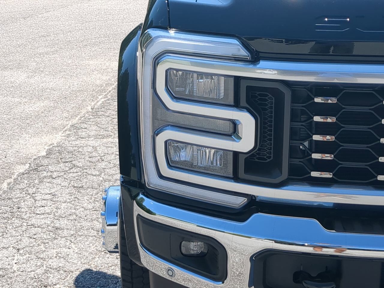 2026 Ford Super Duty F-450 DRW LARIAT Appleton WI