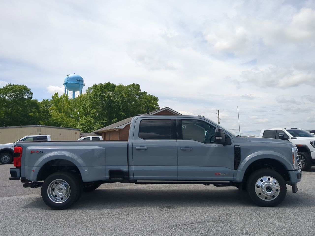 2026 Ford Super Duty F-450 DRW