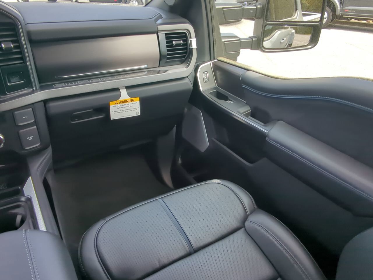 2026 Ford Super Duty F-450 DRW Platinum Appleton WI