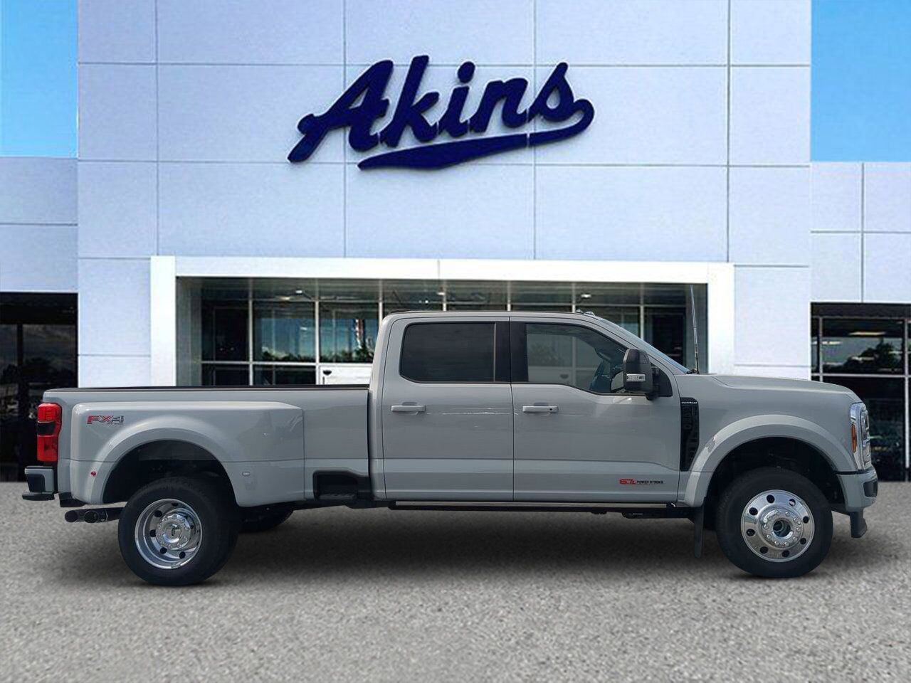 2026 Ford Super Duty F-450 DRW