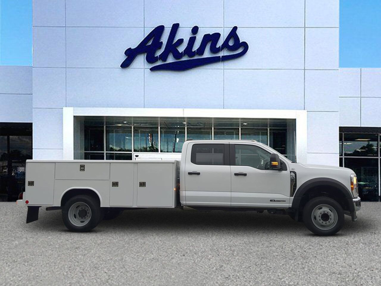 2026 Ford Super Duty F-450 DRW Service Body Appleton WI