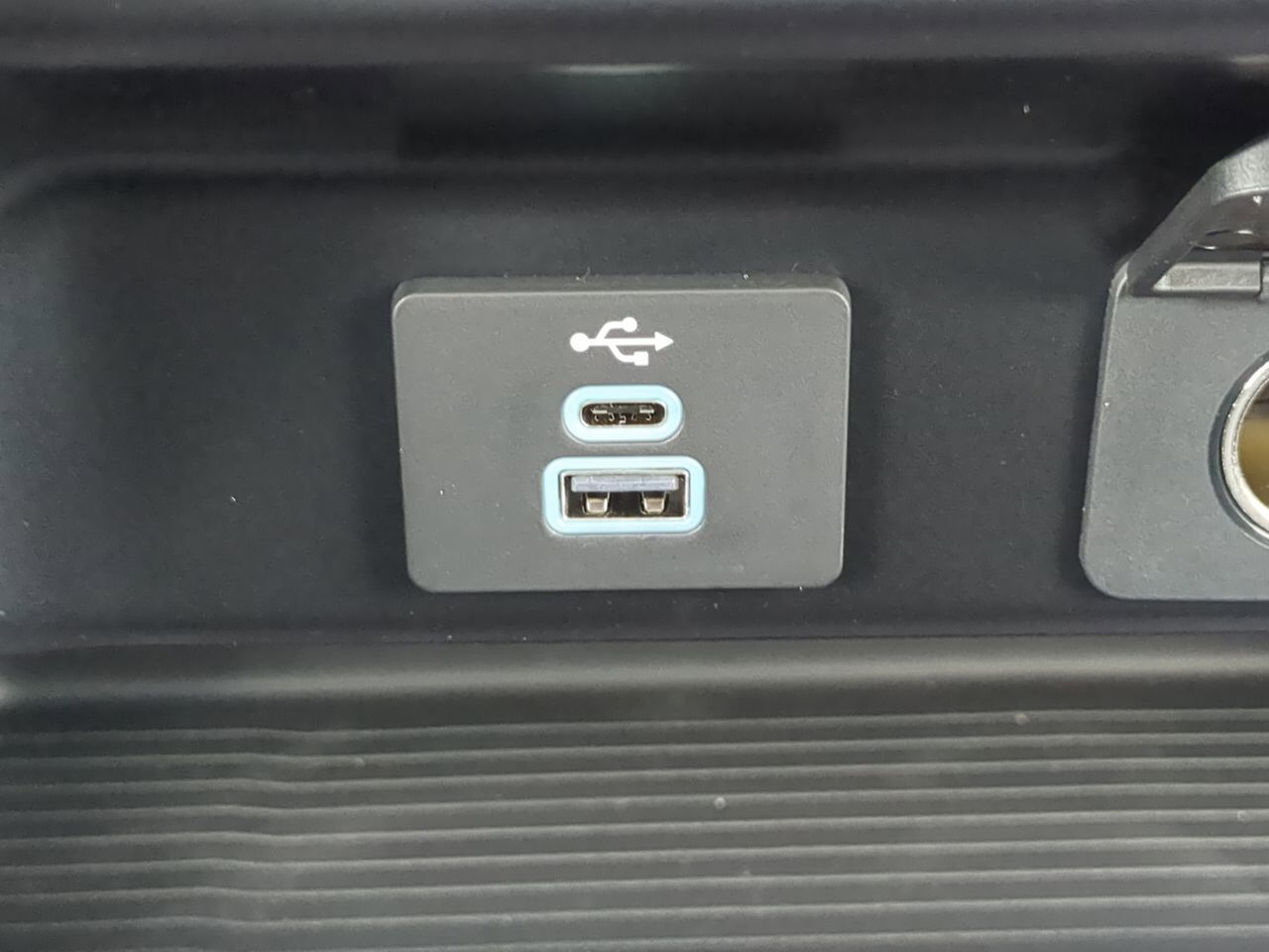 2026 Ford Super Duty F-450 DRW Service Body Appleton WI