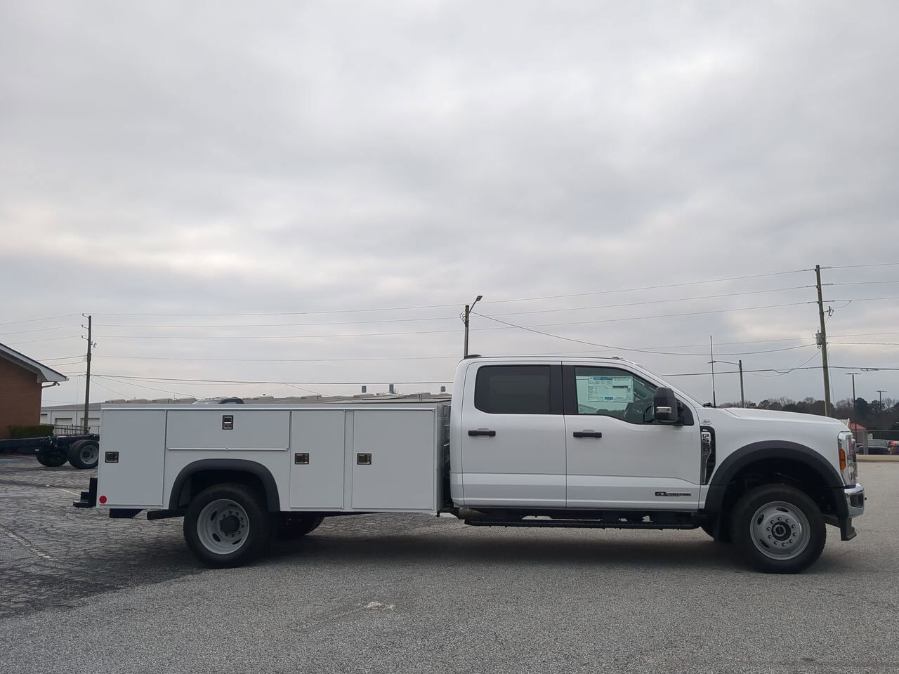 2026 Ford Super Duty F-550 DRW Service Body Appleton WI
