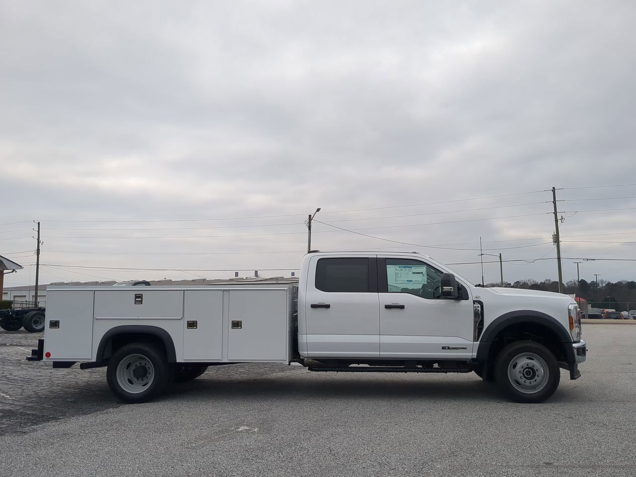 2026 Ford Super Duty F-550 DRW Service Body Appleton WI