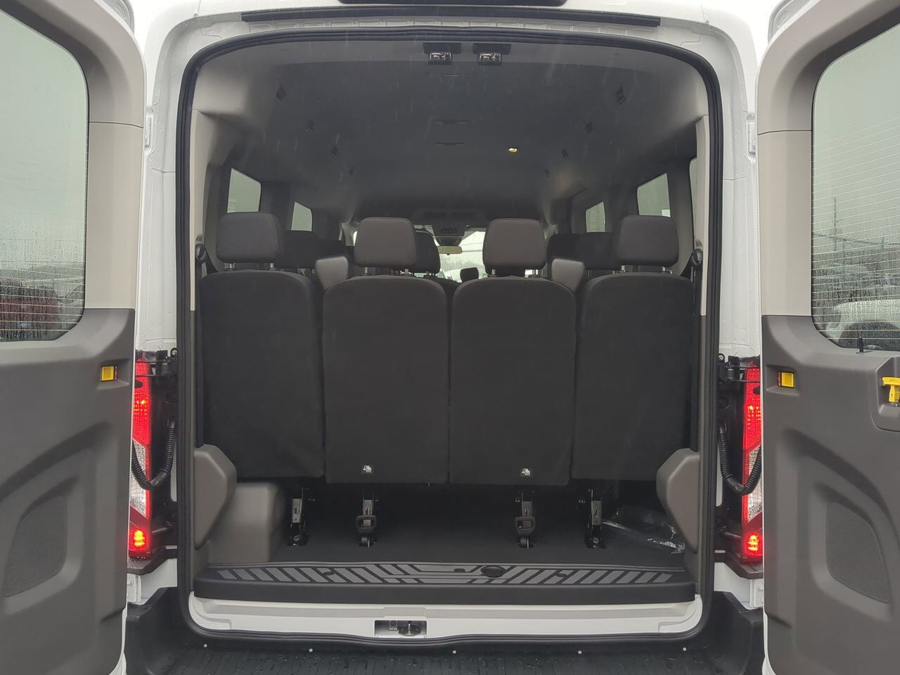 2026 Ford Transit Passenger Wagon XLT Appleton WI