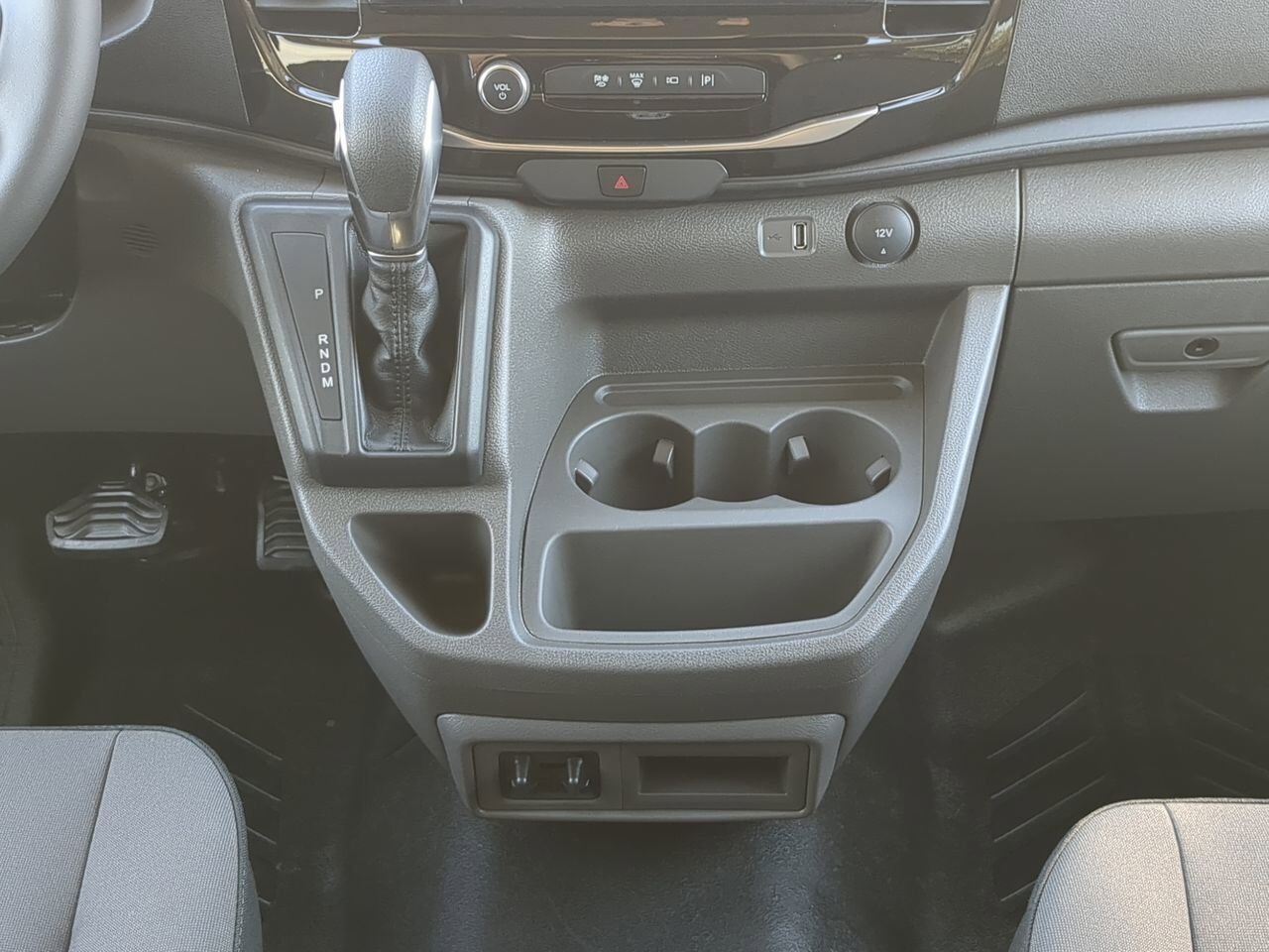 2026 Ford Transit Passenger Wagon XLT Appleton WI