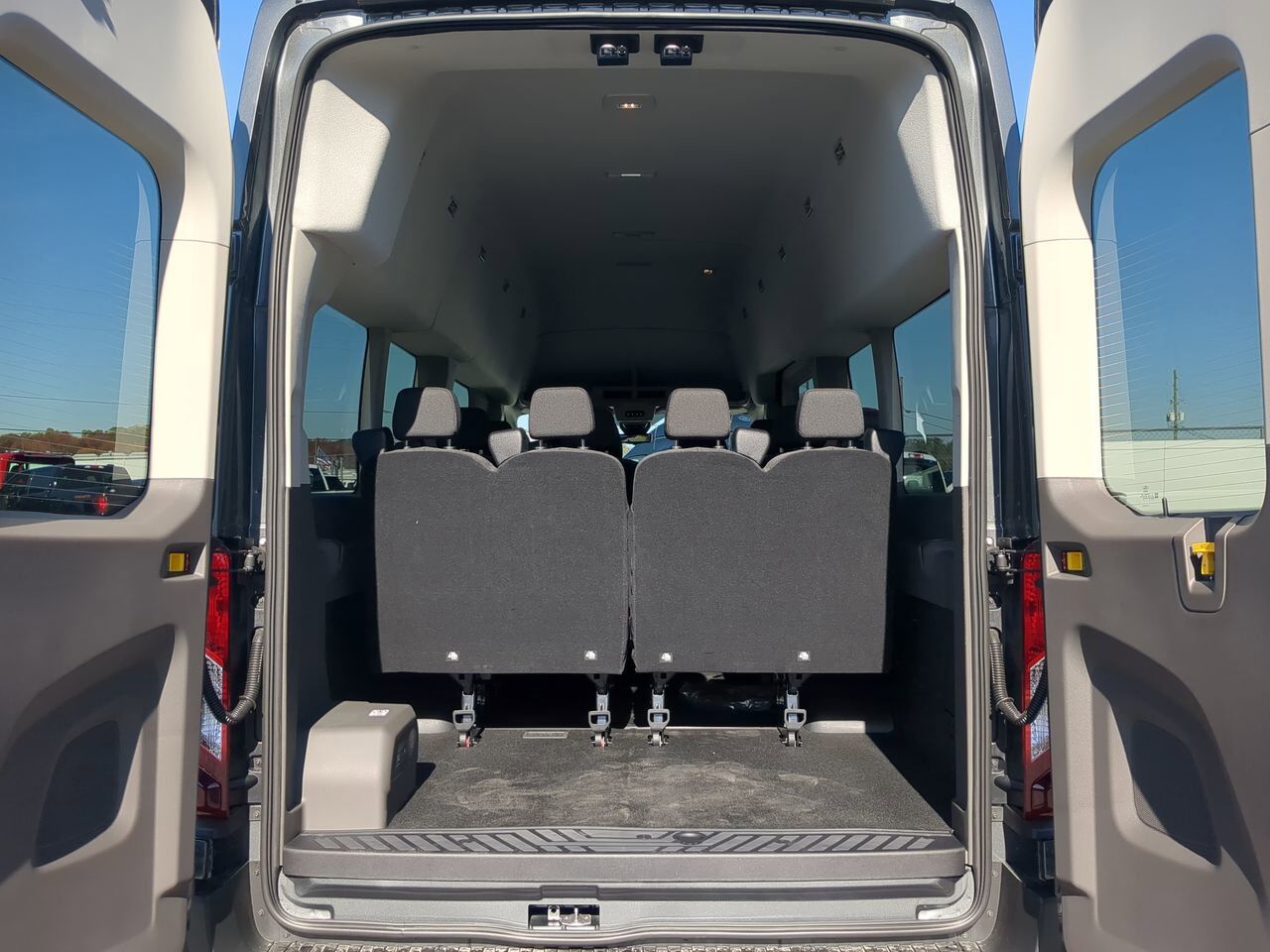 2026 Ford Transit Passenger Wagon XLT Appleton WI