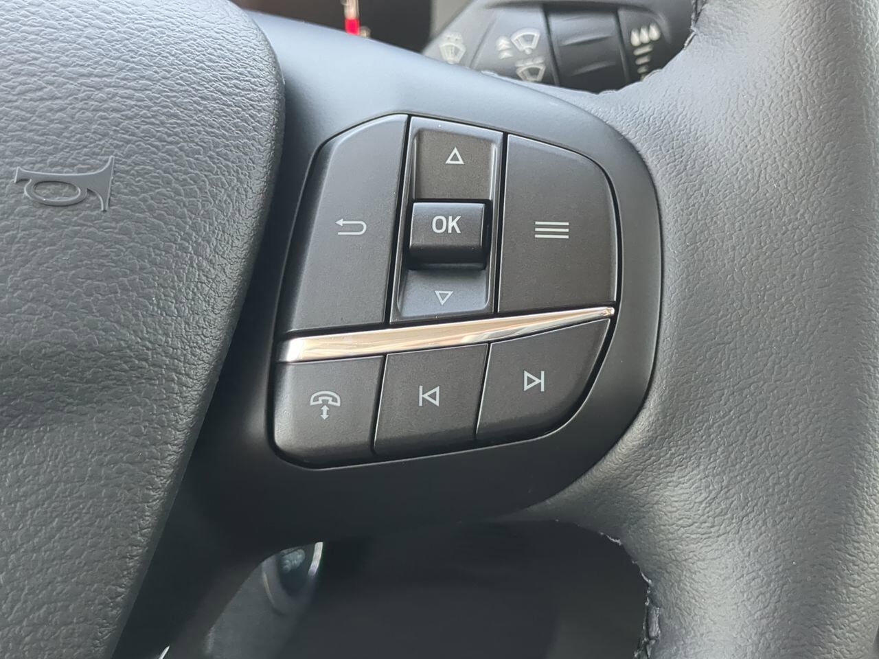 2026 Ford Transit Passenger Wagon XLT Appleton WI