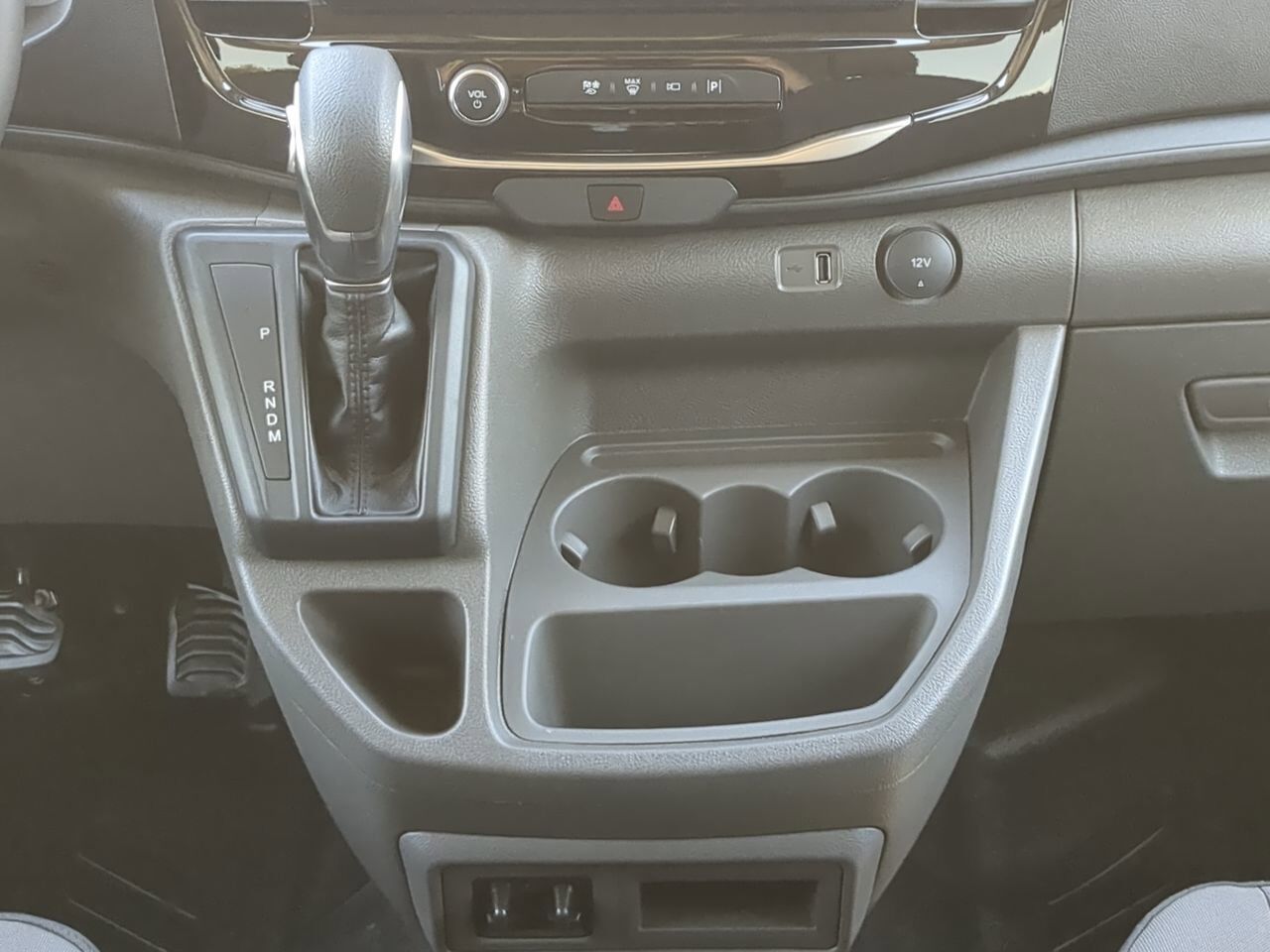 2026 Ford Transit Passenger Wagon XLT Appleton WI