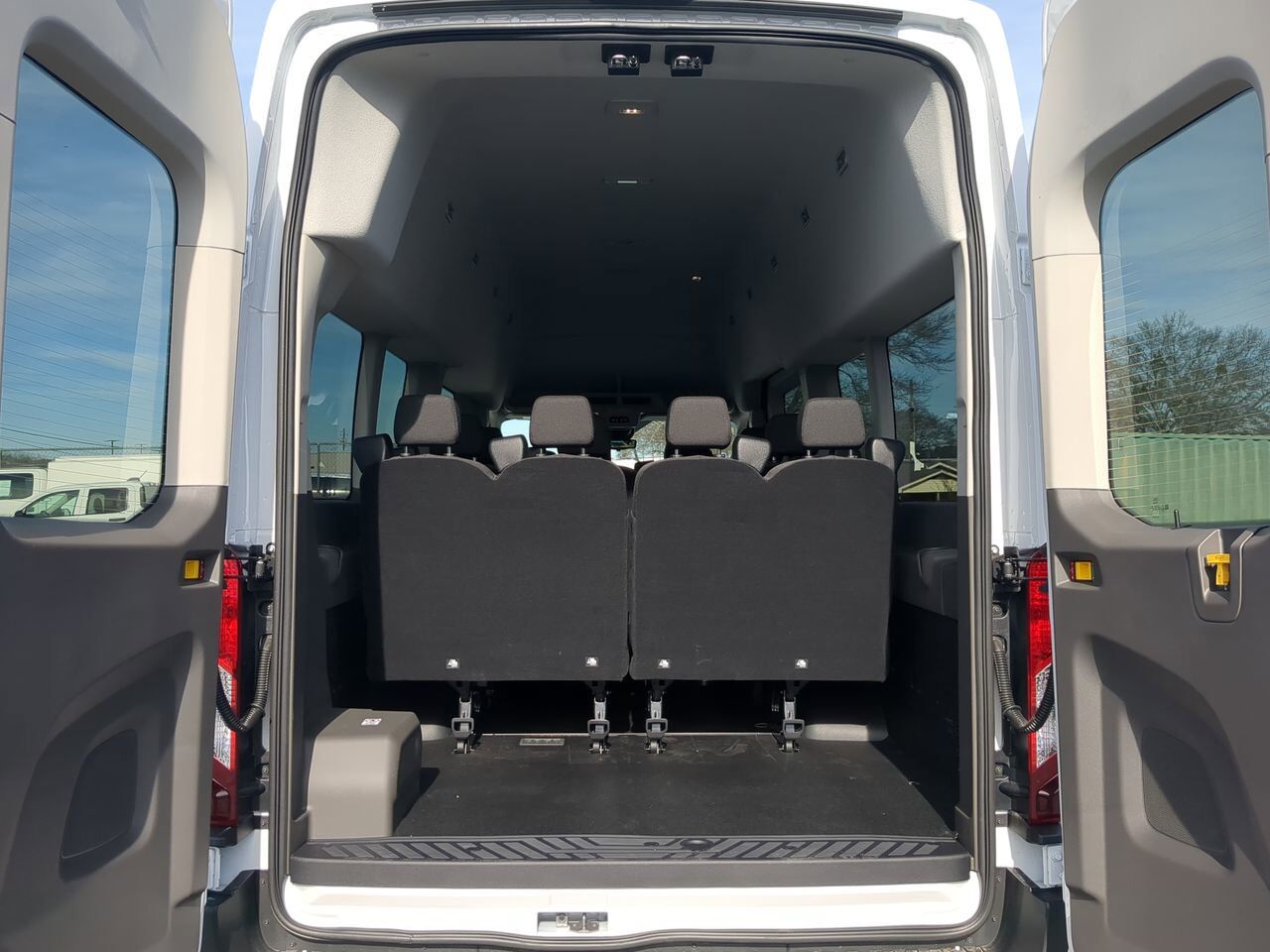 2026 Ford Transit Passenger Wagon XLT Appleton WI