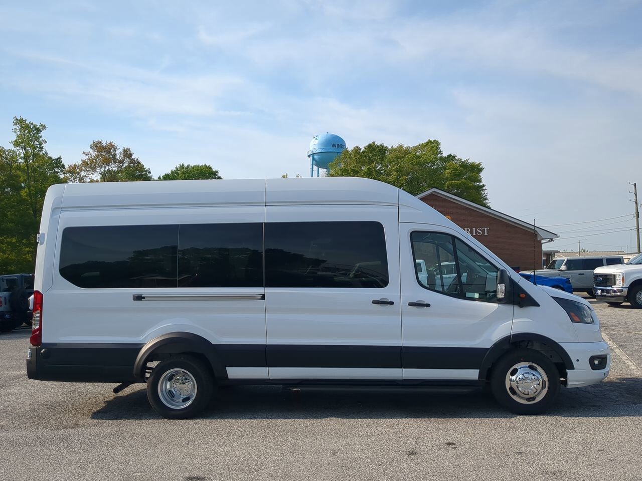 2026 Ford Transit Passenger Wagon XLT Appleton WI