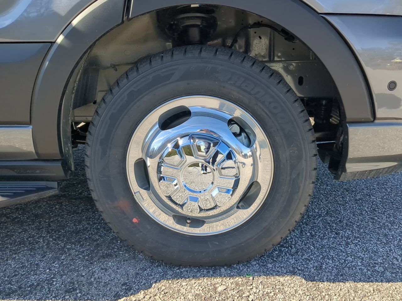 2026 Ford Transit Passenger Wagon XLT Appleton WI