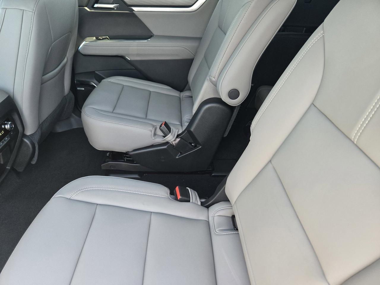 2026 GMC Acadia FWD Elevation Roseville CA
