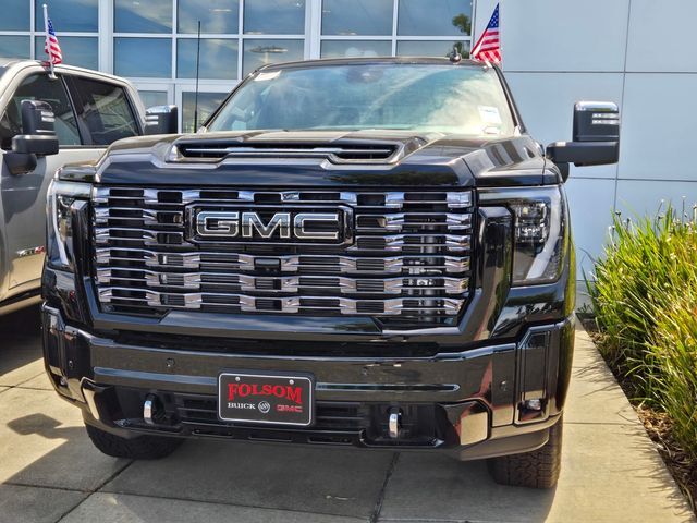 2026 GMC Sierra 2500HD Denali Ultimate 2026 GMC Sierra 2500HD Denali Ultimate