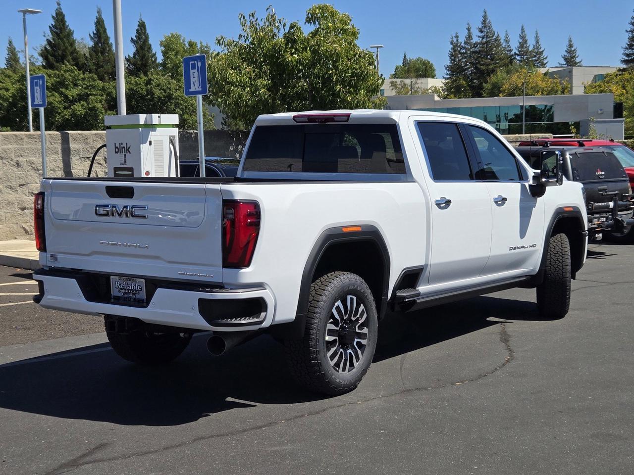 2026 GMC Sierra 2500HD Denali Ultimate Roseville CA
