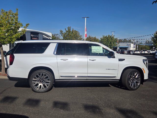 2026 GMC Yukon XL Denali Ultimate 2026 GMC Yukon XL Denali Ultimate