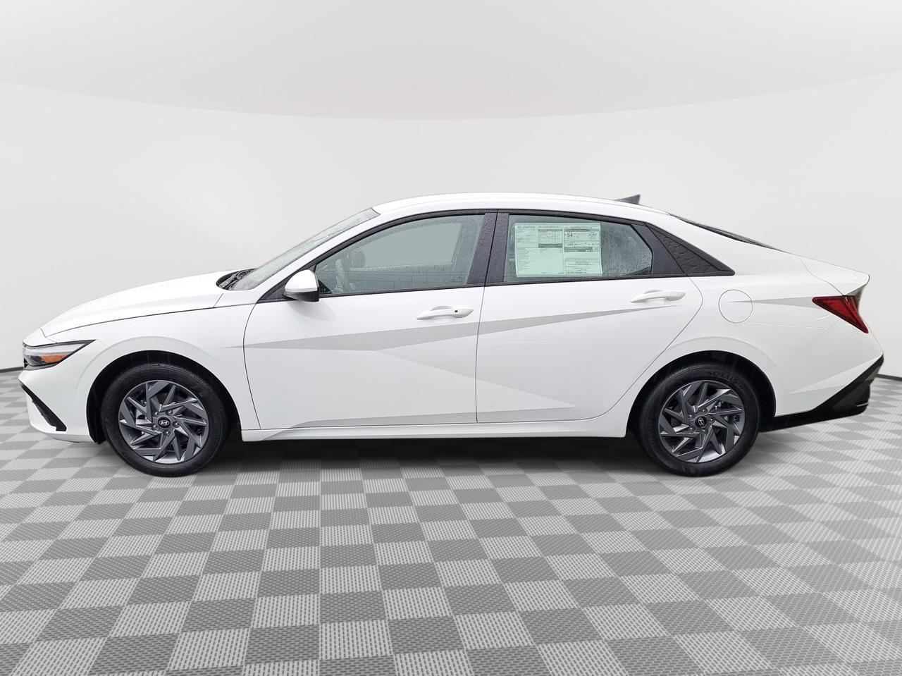 2026 Hyundai Elantra Hybrid Blue San Clemente CA 2026 Hyundai Elantra Hybrid Blue San Clemente CA