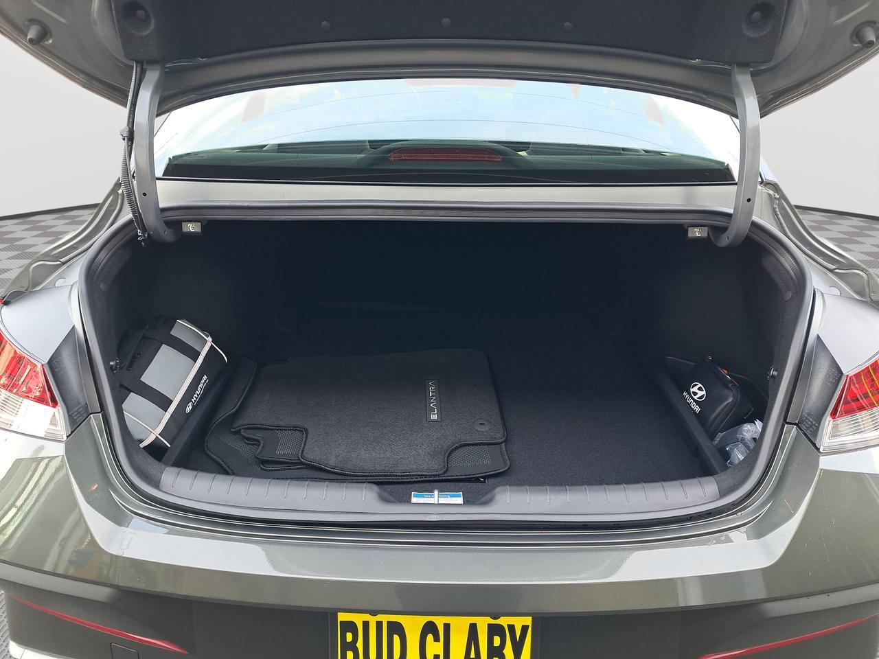 2026 Hyundai Elantra Hybrid Blue San Clemente CA 2026 Hyundai Elantra Hybrid Blue San Clemente CA