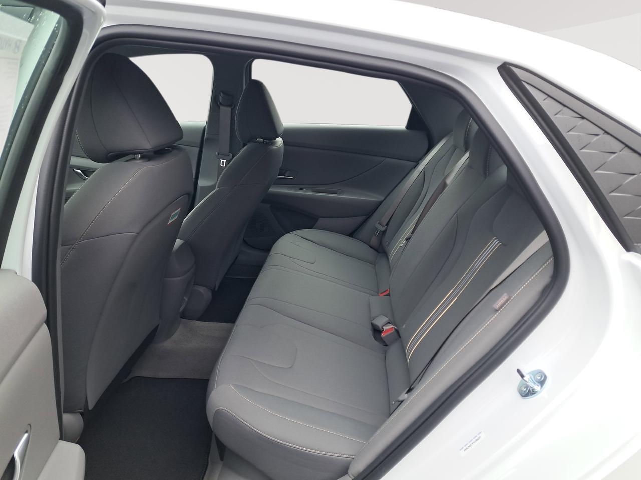 2026 Hyundai Elantra Hybrid Blue San Clemente CA 2026 Hyundai Elantra Hybrid Blue San Clemente CA