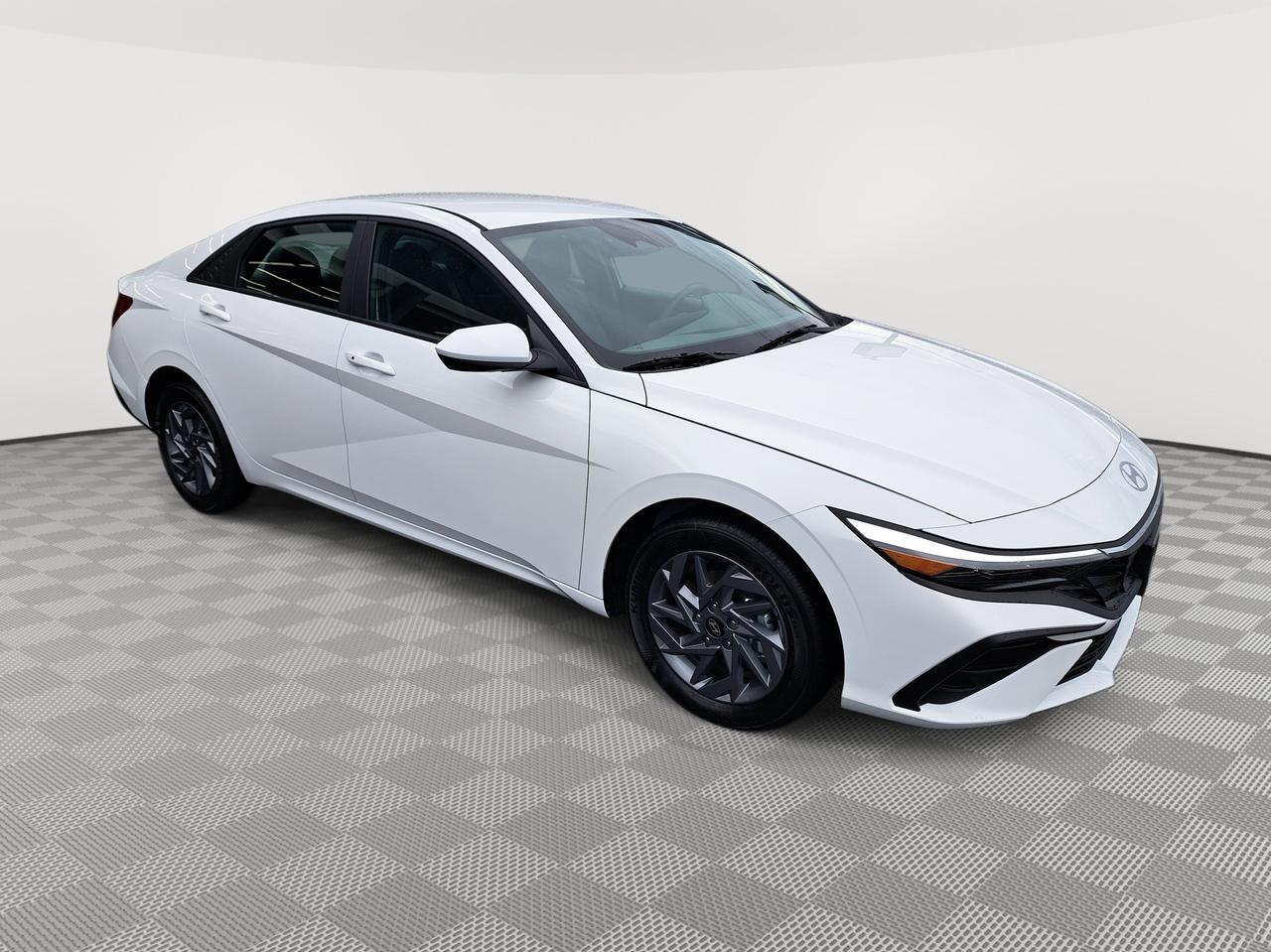 2026 Hyundai Elantra Hybrid Blue San Clemente CA 2026 Hyundai Elantra Hybrid Blue San Clemente CA