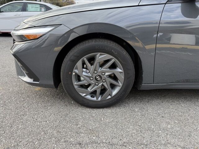 2026 Hyundai Elantra Hybrid Blue San Clemente CA 2026 Hyundai Elantra Hybrid Blue San Clemente CA