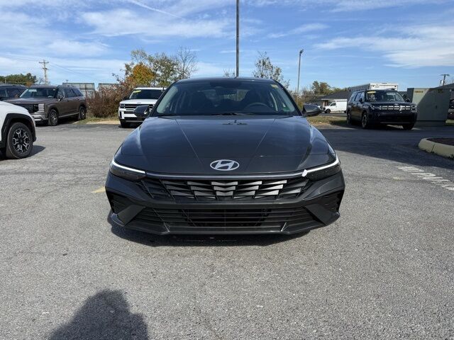 2026 Hyundai Elantra Hybrid Blue San Clemente CA 2026 Hyundai Elantra Hybrid Blue San Clemente CA