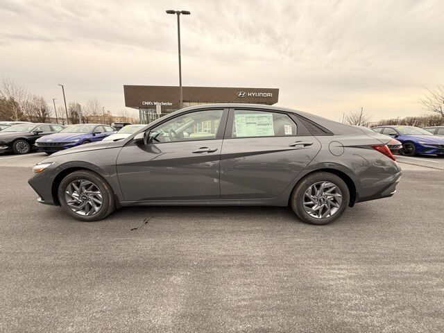 2026 Hyundai Elantra Hybrid Blue San Clemente CA 2026 Hyundai Elantra Hybrid Blue San Clemente CA