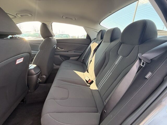 2026 Hyundai Elantra Hybrid Blue San Clemente CA 2026 Hyundai Elantra Hybrid Blue San Clemente CA