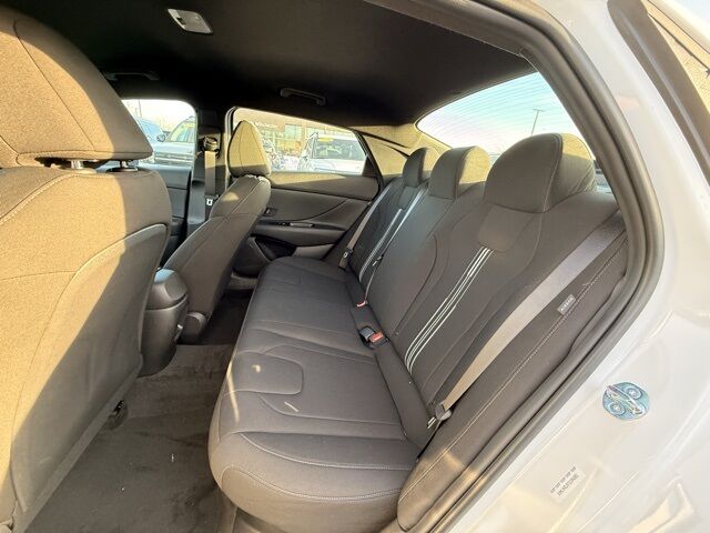 2026 Hyundai Elantra Hybrid SEL Sport San Clemente CA 2026 Hyundai Elantra Hybrid SEL Sport San Clemente CA