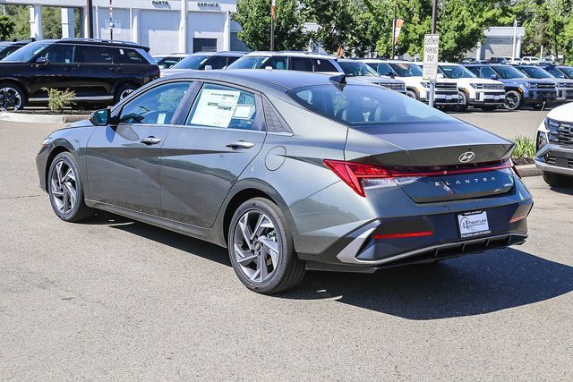 2026 Hyundai Elantra Limited 2026 Hyundai Elantra Limited