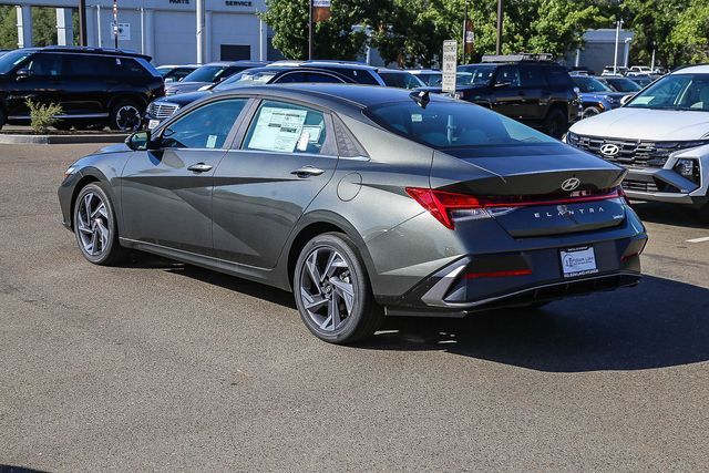 2026 Hyundai Elantra Limited 2026 Hyundai Elantra Limited