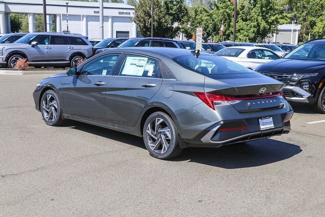 2026 Hyundai Elantra Limited 2026 Hyundai Elantra Limited
