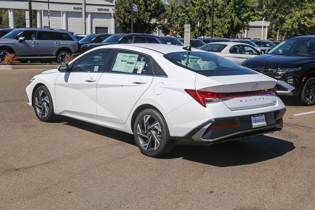 2026 Hyundai Elantra Limited 2026 Hyundai Elantra Limited