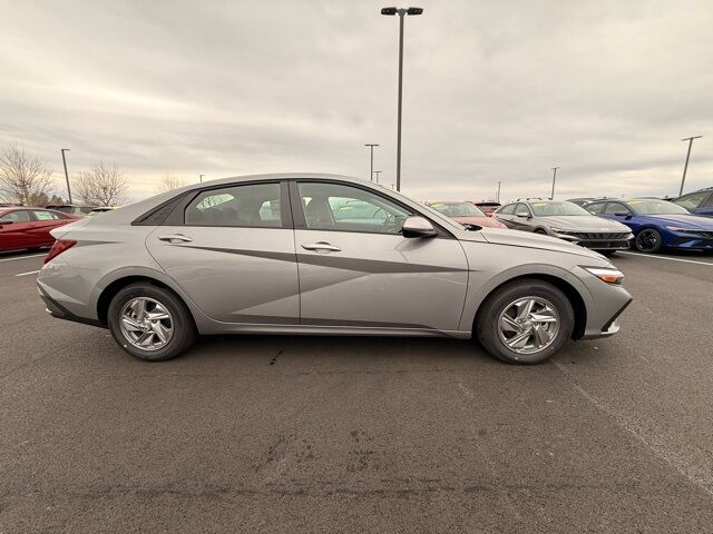 2026 Hyundai Elantra SE San Clemente CA 2026 Hyundai Elantra SE San Clemente CA