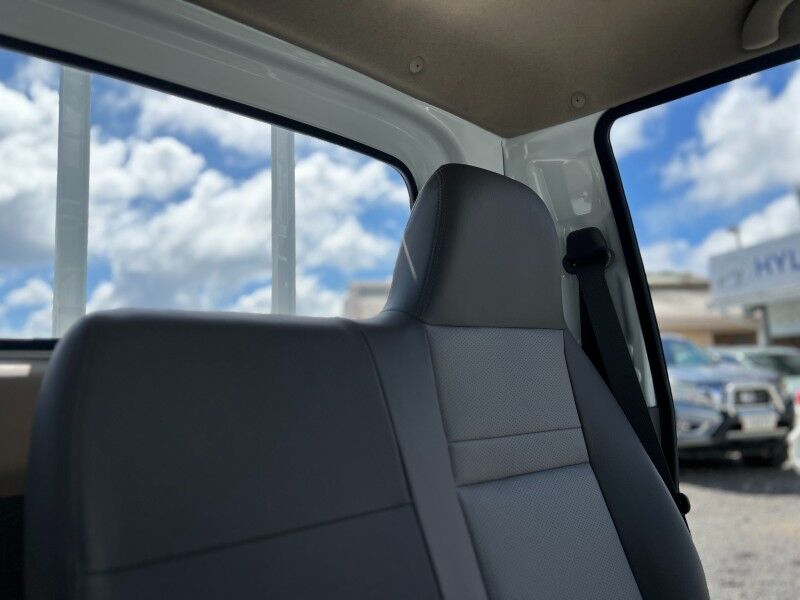 2026 Hyundai H100 Flat Deck 6 Wheelers (2.6L Diesel) Vaitele 2026 Hyundai H100 Flat Deck 6 Wheelers (2.6L Diesel) Vaitele