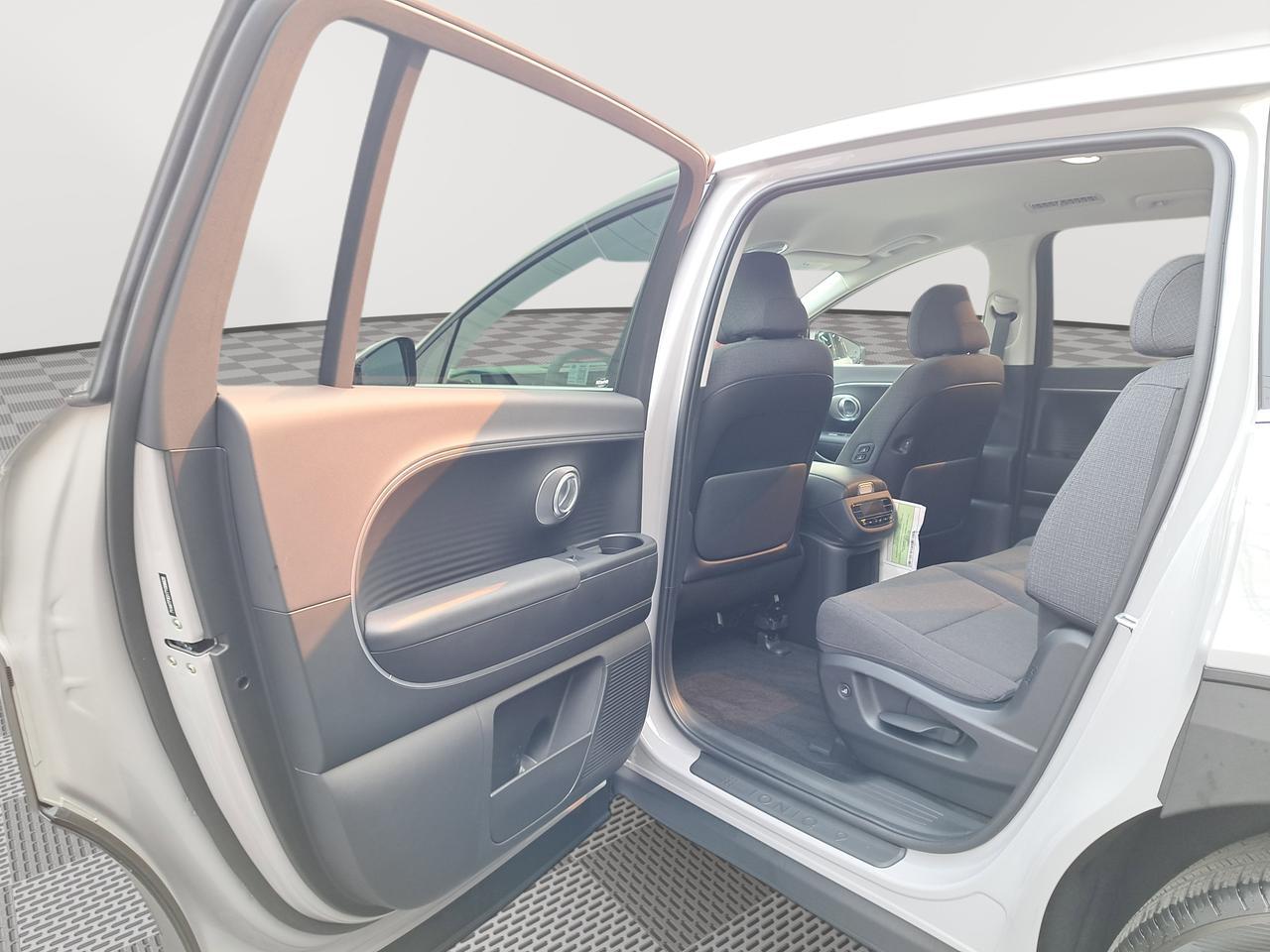 2026 Hyundai IONIQ 9 SE San Clemente CA 2026 Hyundai IONIQ 9 SE San Clemente CA