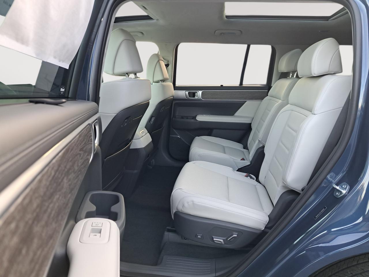 2026 Hyundai Santa Fe Hybrid Calligraphy San Clemente CA 2026 Hyundai Santa Fe Hybrid Calligraphy San Clemente CA