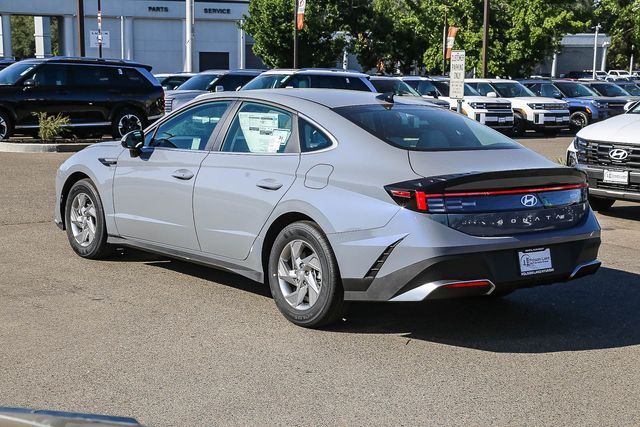2026 Hyundai Sonata SE 2026 Hyundai Sonata SE