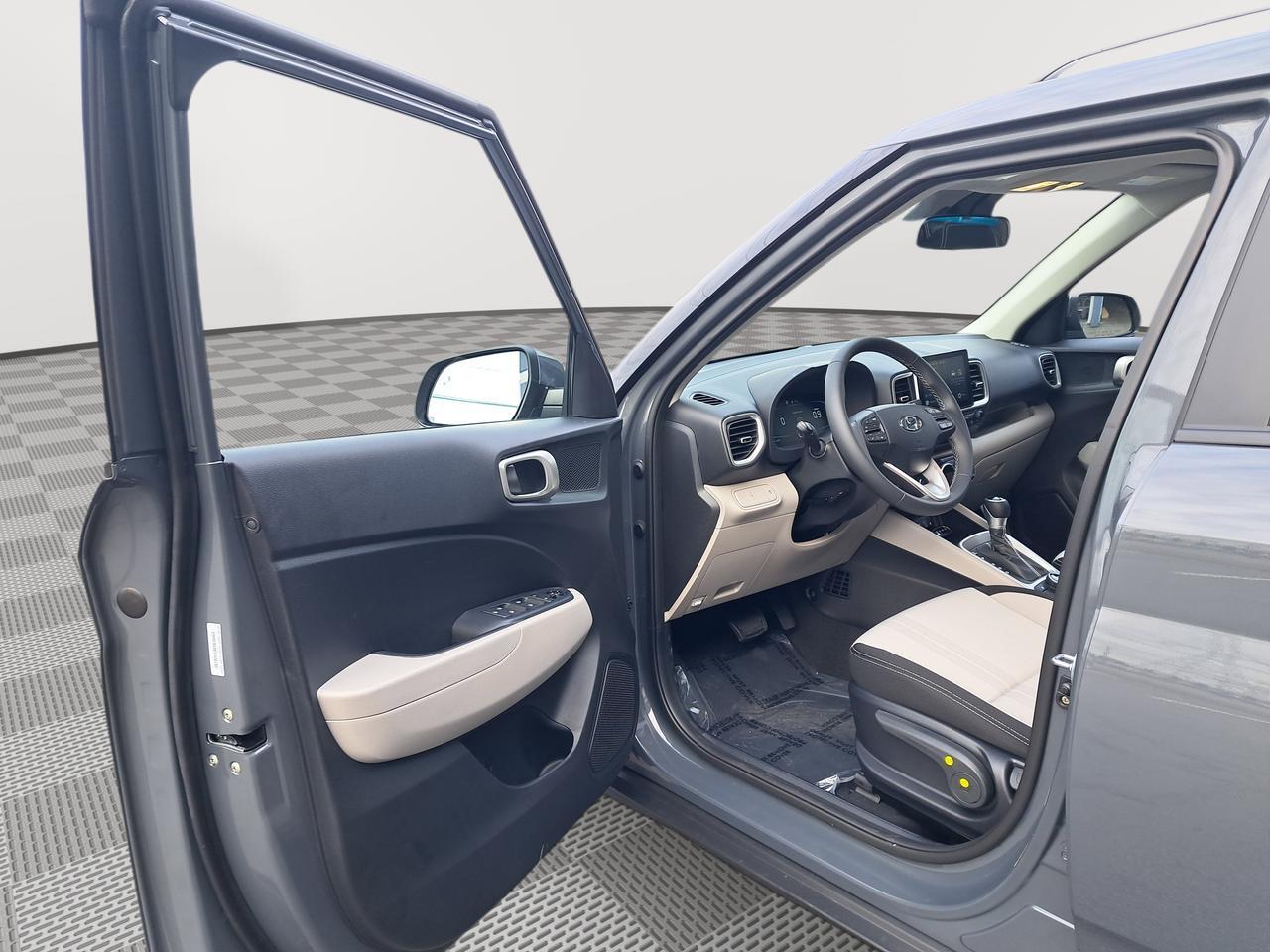 2026 Hyundai Venue SEL San Clemente CA 2026 Hyundai Venue SEL San Clemente CA