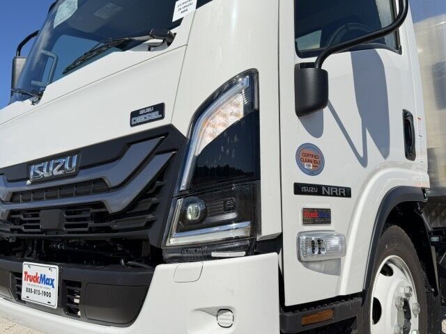 2026 Isuzu NRR 16' BABCO Aluminum Chipper Dump Truck Homestead FL 2026 Isuzu NRR 16' BABCO Aluminum Chipper Dump Truck Homestead FL