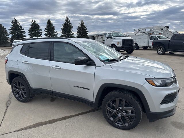 2026 Jeep Compass Latitude Watertown SD 2026 Jeep Compass Latitude Watertown SD